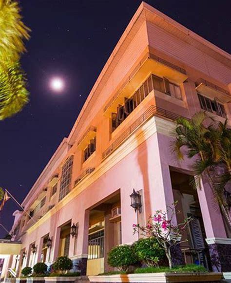 asian college dumaguete